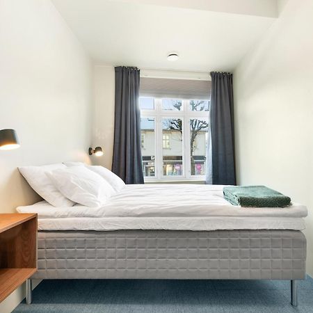 Central Guest House - Bedroom With Private Bathroom ستافانجر المظهر الخارجي الصورة