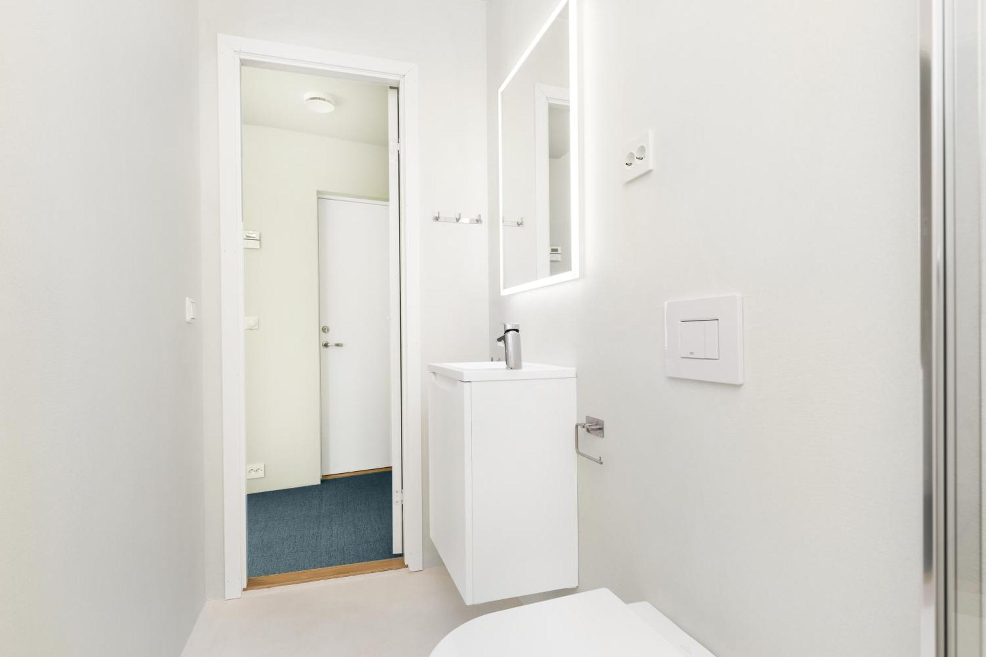 Central Guest House - Bedroom With Private Bathroom ستافانجر الغرفة الصورة
